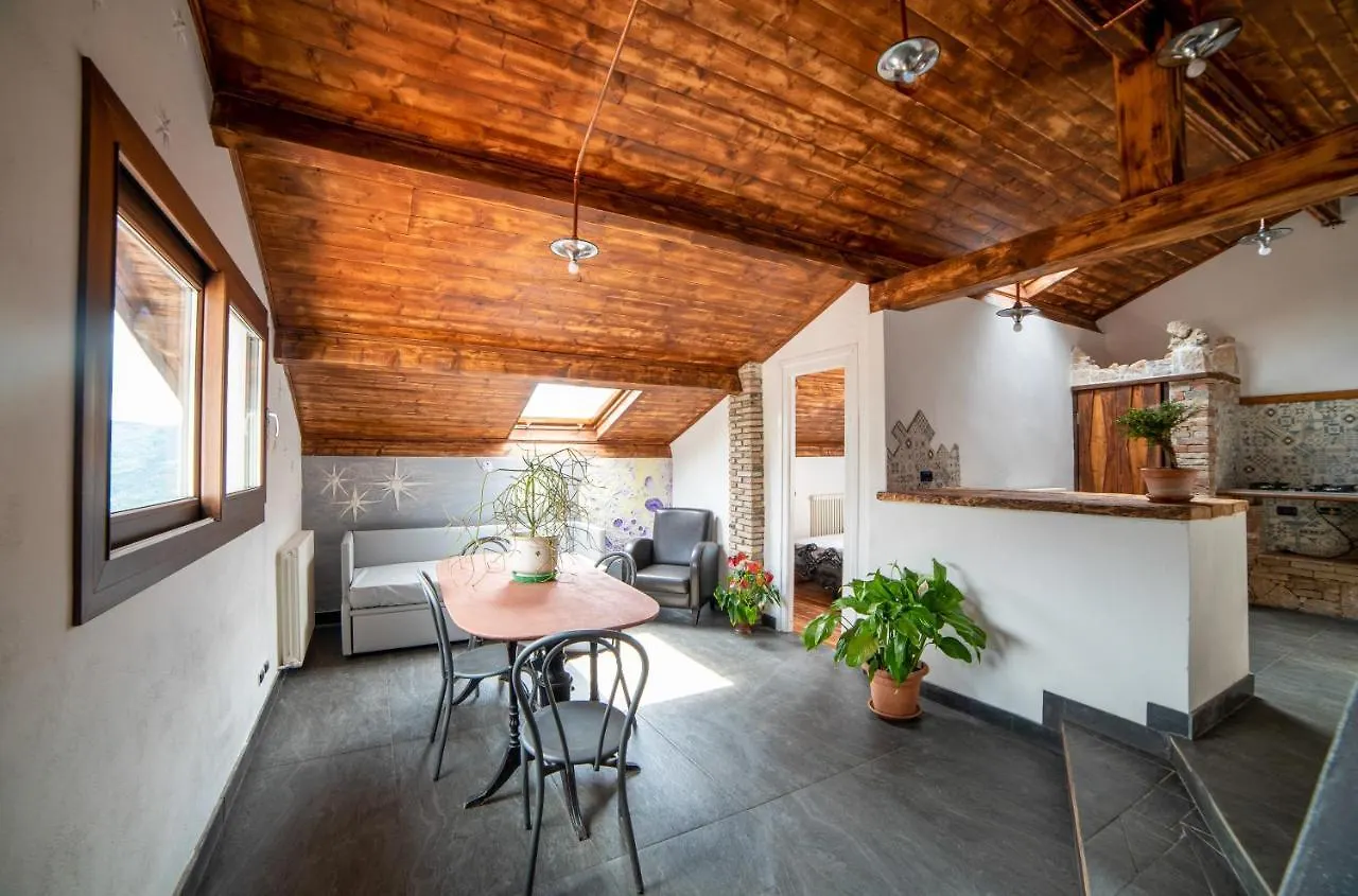 Holiday home Agriturismo Colline Morghetta Isolabona